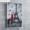 Часы настенные, серия: Город, Девушка в красном платье в Париже, микс 25х3 фото 2